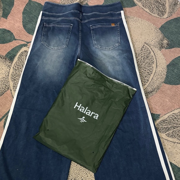 NWT Halara Wide Leg Flex Denim with White Stripes Size L - Picture 12 of 12
